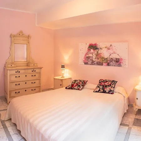 Shelley E Delle Palme, Bw Signature Collection 3* Lerici