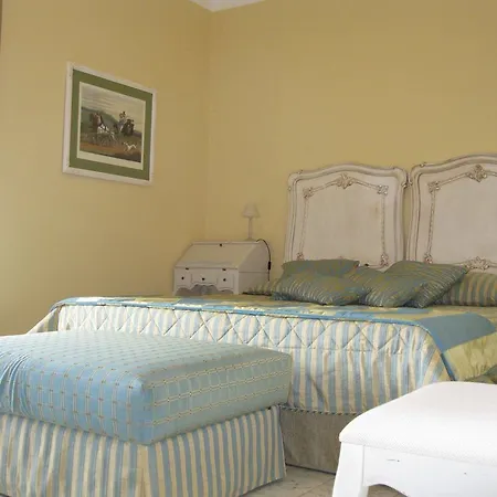 Shelley E Delle Palme, Bw Signature Collection Hotel 3*