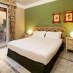 Shelley E Delle Palme, Bw Signature Collection 3* Lerici