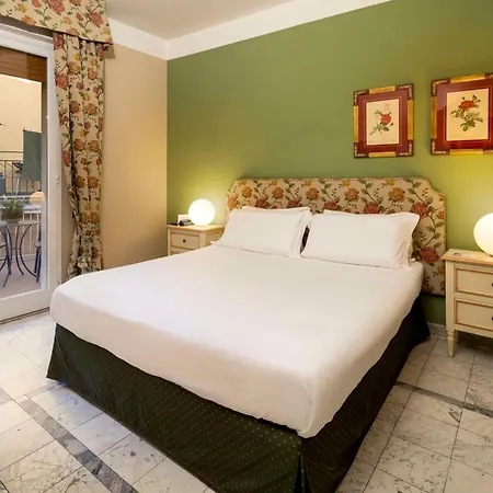 Shelley E Delle Palme, Bw Signature Collection 3* Lerici