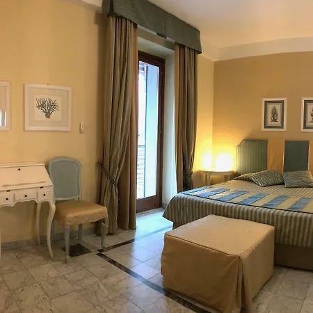 Shelley E Delle Palme, Bw Signature Collection Lerici