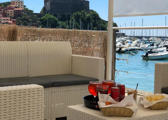 Shelley E Delle Palme, Bw Signature Collection