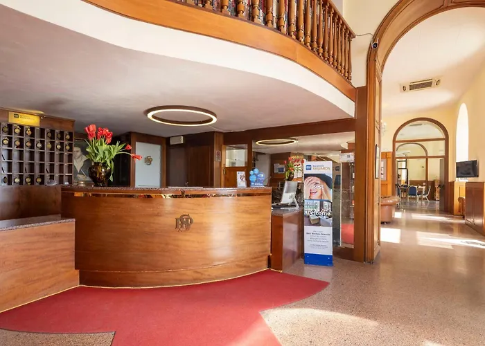 Shelley E Delle Palme, Bw Signature Collection