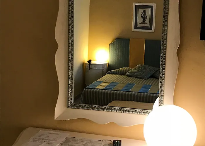 Shelley E Delle Palme, Bw Signature Collection 3* Леричи