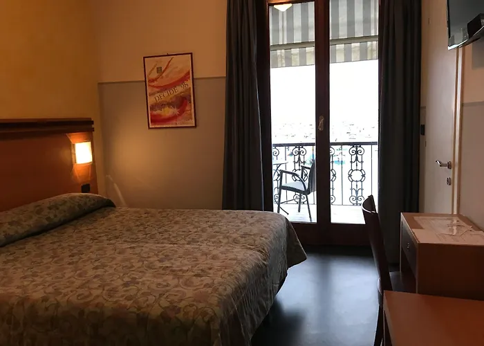 Shelley E Delle Palme, Bw Signature Collection Леричи