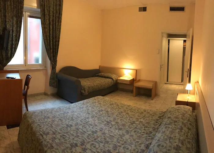 Shelley E Delle Palme, Bw Signature Collection 3*